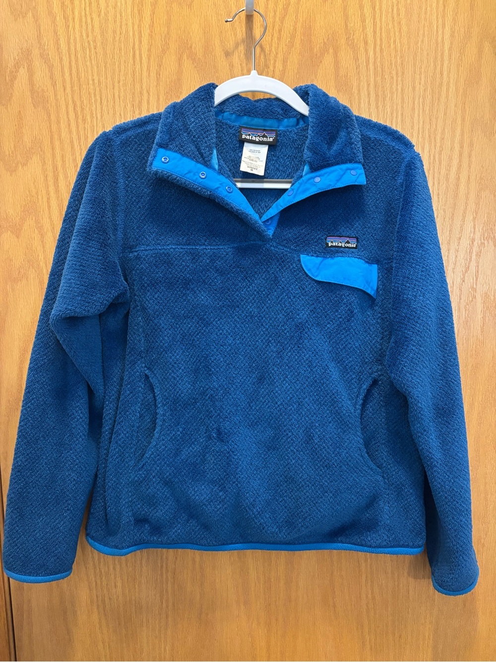 Patagonia Womens’s Blue Synchilla Snap-T Fleece Pullover